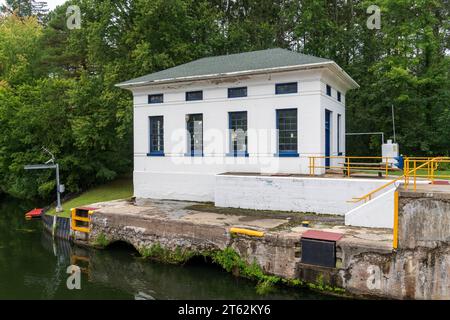 La chiusa del canale di Oswego numero ventitré, sul braccio di Oswego del canale Foto Stock