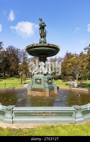 La fontana, i giardini pubblici di Halifax in nuova scozia, in estate, sono soleggiati. Halifax, Canada Foto Stock