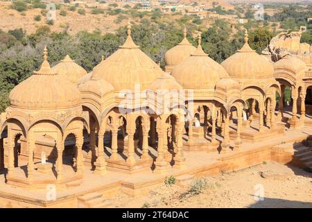 Cenotafi bada Bagh, Königliche Chatris, Jaisalmer, Rajasthan, Indien Foto Stock