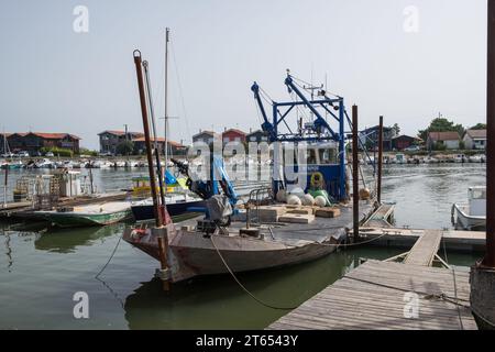 Oyster Shacks al Port de la teste de Buche vicino alla baia di Arcachon nel sud-ovest della Francia Foto Stock