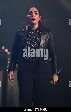 Fort Lauderdale, Florida, Stati Uniti. 7 novembre 2023. Gli Interrupters si esibiscono durante l'in the Wild Tour al Revolution Live il 7 novembre 2023 a Fort Lauderdale, Florida. Crediti: Mpi04/Media Punch/Alamy Live News Foto Stock