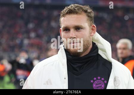 MONACO, Germania. , . 18 Daniel PERETZ (ETW) GK, durante la UEFA Champions League Goup Una partita tra FC BAYERN Muenchen e GALATASARAY A.S., presso l'Allianz Arena, lo Stadio di Monaco l'8 novembre. A Muenchen (foto di Arthur THILL/ATP Images) (THILL Arthur/ATP/SPP) credito: SPP Sport Press Photo. /Alamy Live News Foto Stock