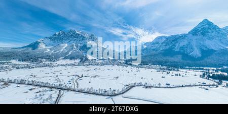 La splendida regione vinicola intorno a Lermoos e Ehrwald in Tirolo dall'alto Foto Stock