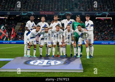 Salisburgo, Austria. 8 novembre 2023. Salisburgo, Austria, 8 novembre 2023: Teamphoto (inizio XI) dell'Inter durante la partita di calcio del gruppo D di UEFA Champions League tra RB Salzburg e Inter alla Red Bull Arena di Salisburgo, Austria. (Daniela Porcelli/SPP) credito: SPP Sport Press Photo. /Alamy Live News Foto Stock