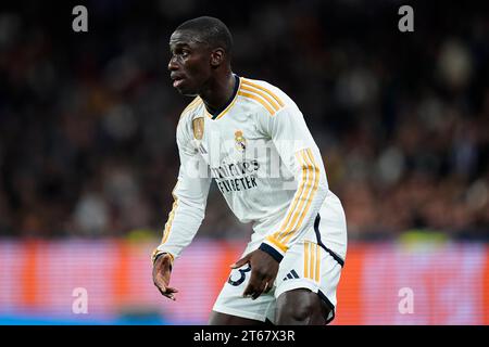 Madrid, Spagna. 8 novembre 2023. Ferland Mendy del Real Madrid durante la partita di UEFA Champions League, gruppo C, tra Real Madrid e Sporting Clube de Braga ha giocato allo stadio Santiago Bernabeu l'8 novembre 2023 a Madrid, in Spagna. (Foto di Alex Carreras/Imago) credito: PRESSINPHOTO SPORTS AGENCY/Alamy Live News Foto Stock