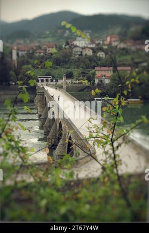 Ponte sulla Drina, Visegrad, Bosnia-Erzegovina (2) Foto Stock