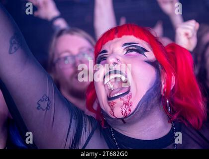 Nottingham, Regno Unito. 8 novembre 2023, evento: Rock City. “SUPERRIDUTTORE”. NELLA FOTO: Fan Credit: Mark Dunn/Alamy Live News Foto Stock