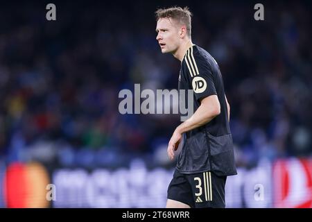 Il difensore tedesco di Berlino Paul Jaeckel guarda durante la partita di Champions League tra SSC Napoli e Union Berlin allo stadio Diego Armando Maradona di Napoli, Italia meridionale, l'8 novembre 2023. Foto Stock