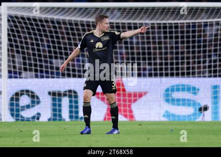 Il difensore tedesco di Berlino Paul Jaeckel gesticolò durante la partita di Champions League tra SSC Napoli e Union Berlin allo stadio Diego Armando Maradona di Napoli, Italia meridionale, l'8 novembre 2023. Foto Stock