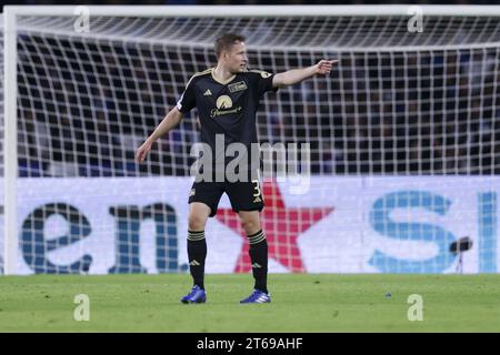 Napoli, Italia. 8 novembre 2023. Il difensore tedesco di Berlino Paul Jaeckel gesticolò durante la partita di Champions League tra SSC Napoli e Union Berlin allo stadio Diego Armando Maradona di Napoli, Italia meridionale, l'8 novembre 2023. Credito: Agenzia fotografica indipendente/Alamy Live News Foto Stock