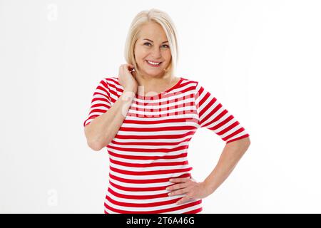Ritratto di attraente giovane donna di mezza età sorridente su sfondo bianco isolato Foto Stock