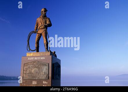 Un ritorno sicuro, pescatori Memorial, Zuanich Point Park, Bellingham, Washington Foto Stock