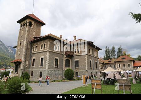 Castello di Cantacuzino (alias Nevermore Academy in Netflix TV 'mercoledì'), Zamora, Buşteri, Contea di Prahova, Romania, Europa Foto Stock