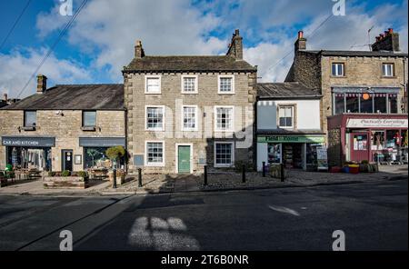 North Craven Building Preservation Trust sta progettando di rigenerare questo edificio georgiano, il Dr. Buck's House a Settle Market Place, North Yorkshire. Foto Stock