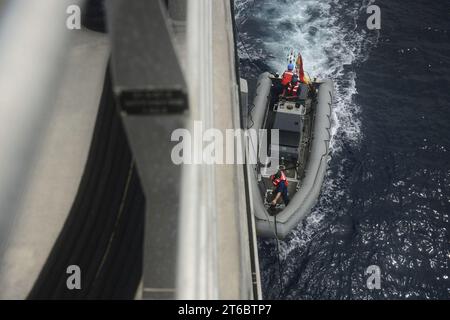 USNS operazioni a punta di diamante 150219 Foto Stock