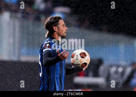 Bergamo, 9 novembre 2023. Hans Hateboer (Atalanta BC) durante la partita di calcio di Europa League tra l'Atalanta e lo SK Sturm Graz allo Stadio Gewiss il 9 novembre 2023 a Bergamo, Italia. Crediti: Stefano Nicoli/Speed Media/Alamy Live News Foto Stock