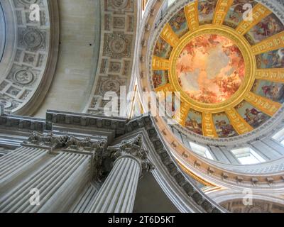 Les Invalides a Parigi, Francia. Foto Stock