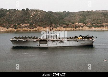 USS New Orleans (LPH-11) in corso Foto Stock