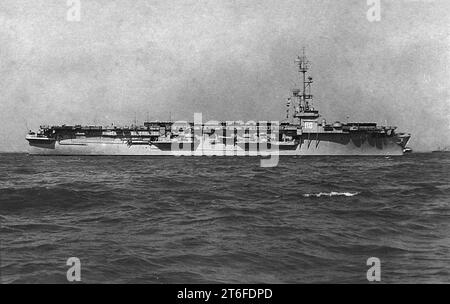 USS Salerno Bay (CVE-110) negli anni '1950 Foto Stock