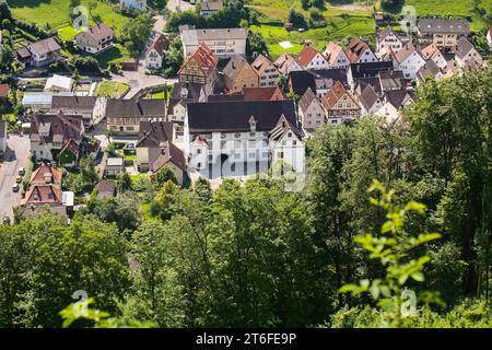 Vista del castello di Helfenstein, del castello di Wiesensteig, del castello residenziale degli Helfenstein, dell'edificio della sala banchetti, dell'ala sud, del cortile interno Foto Stock