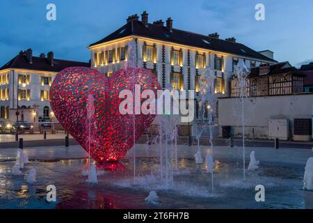 La coppia di artisti Michele e Thierry Kayo-Houel progettarono il cuore dell'opera di Troyes, le Coeur de Troyes, Troyes, Departement Aube, Grand Est, Francia Foto Stock