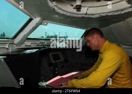 USS Theodore Roosevelt azione 150926 Foto Stock