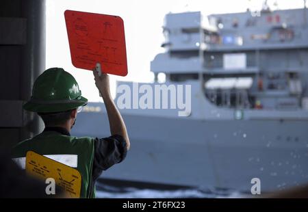 USS Theodore Roosevelt operazioni 150527 Foto Stock