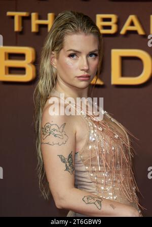 Londra, Regno Unito. 9 novembre 2023. Lottie Moss arriva a "The Hunger Games: The Ballad of Songbirds & Snakes", prima mondiale al BFI IMAX Waterloo di Londra. (Foto di Fred Duval/SOPA Images/Sipa USA) credito: SIPA USA/Alamy Live News Foto Stock
