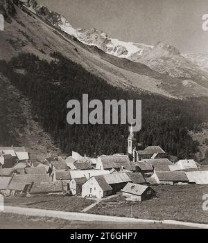 Francia 1939 - Un villaggio nel Dauphine vicino a St Lautaret - Francia 1939 - un Village du Dauphiné près de St Lautaret Foto Stock