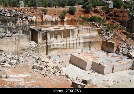 Cava di marmo. Questa foto è stata scattata a Vila Vicosa, Portogallo. Foto Stock