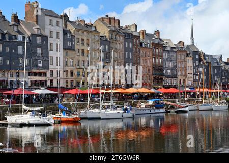 Vieux Bassin, Old Harbour, St Catherine's Quay, Honfleur, Calvados, basse Normandie, Normandia, Francia, Europa Foto Stock