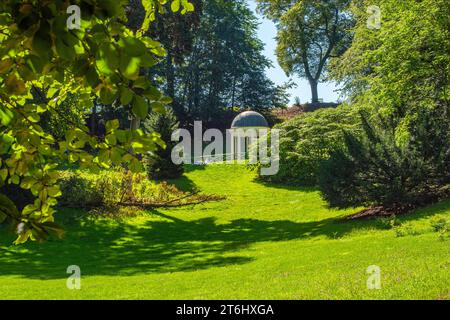 Tempio dell'amicizia nel campo del Principe di Auerbach, Bensheim, Bergstrasse, Odenwald, GEO Nature Park Bergstrasse-Odenwal, Assia, Germania Foto Stock