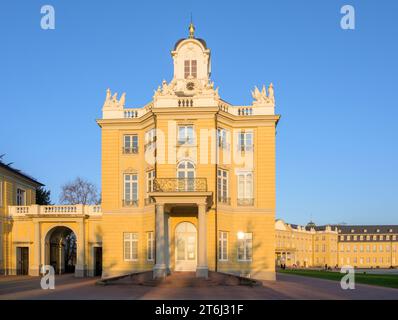 Germania, Baden-Wuerttemberg, Karlsruhe, il castello Foto Stock