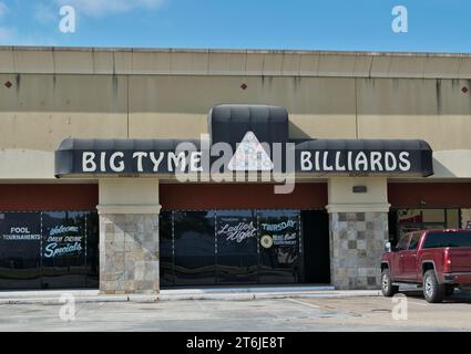 Spring, Texas, USA 07-30-2023: Big Tyme Billiards, sala biliardo, facciata esterna a Spring, Texas. Centro ricreativo con biliardo locale e bar dello sport. Foto Stock