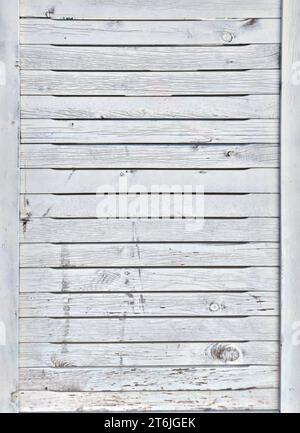 Parete bianca in legno bianco bianco: Una sottile eleganza Foto Stock