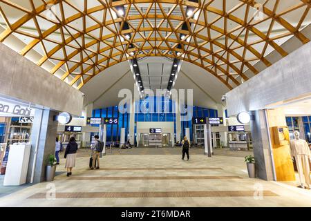 Ulan Bator, Mongolia - 23 settembre 2023: Terminal del nuovo aeroporto internazionale di Ulan Bator (UBN) in Mongolia. Foto Stock