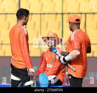 11 novembre 2023, Bangalore, Karnataka, INDIA: ICC menÂ€™S Coppa del mondo di cricket INDIA 2023: Si è svolta oggi la sessione pratica di NZ, India e Irlanda. Alcune foto dallo stesso..Subnam Gill (Credit Image: © Seshadri Sukumar/ZUMA Press Wire) SOLO PER USO EDITORIALE! Non per USO commerciale! Foto Stock