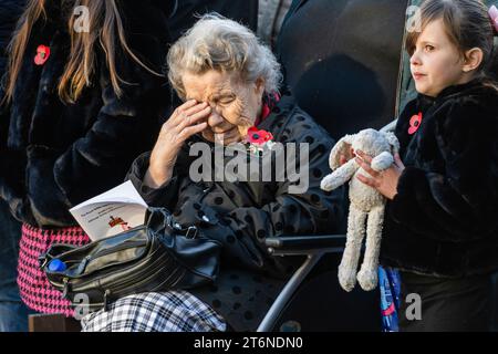 Edimburgo, Regno Unito. 11 novembre 2023. Scene nel giardino della memoria di Edimburgo durante il giorno dell'armistizio. Credito: Euan Cherry Credit: Euan Cherry/Alamy Live News Foto Stock