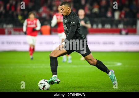 11 novembre 2023, Reims, Francia, Francia: Kylian MBAPPE del PSG durante la partita di Ligue 1 tra lo Stade de Reims e il Paris Saint-Germain (PSG) allo Stadio Auguste Delaune l'11 novembre 2023 a Reims, Francia. (Immagine di credito: © Matthieu Mirville/ZUMA Press Wire) SOLO USO EDITORIALE! Non per USO commerciale! Foto Stock