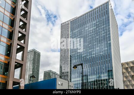 Londra, Regno Unito, 28 agosto 2023: Impressionante architettura di Londra, Canary Wharf 28 Foto Stock