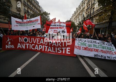 Parigi, Francia. 11 novembre 2023. Dimostrazione per chiedere un cessate il fuoco immediato, per una pace giusta e duratura tra palestinesi e israeliani l'11 novembre 2023 a Parigi, in Francia. Crediti: Bernard Menigault/Alamy Live News Foto Stock