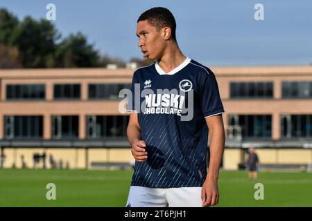 Swansea, Galles. 11 novembre 2023. Trialista del Millwall durante l'Under 18 Professional Development League match tra Swansea City e Millwall alla Swansea City Academy di Swansea, Galles, Regno Unito, l'11 novembre 2023. Crediti: Duncan Thomas/Majestic Media/Alamy Live News. Foto Stock