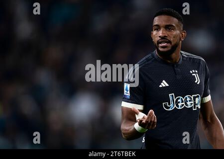 Gleison Bremer della Juventus FC gestisce durante la partita di serie A tra Juventus FC e Cagliari calcio. Foto Stock