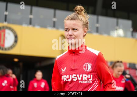 Rotterdam - Esmee de Graaf del Feyenoord V1 durante la partita tra Feyenoord V1 e AZ V1 a Nieuw Varkenoord il 12 novembre 2023 a Rotterdam, Paesi Bassi. (Immagini da scatola a scatola/Yannick Verhoeven) Foto Stock