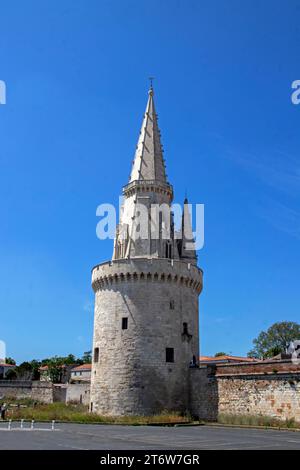 Il Tour de la Lanterne a la Rochelle, un vestiario delle fortificazioni medievali che proteggevano il porto, Charente-Maritime. Nouvelle-Aquitaine Foto Stock