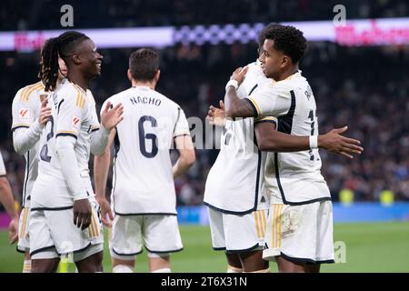 11 novembre 2023; Stadio Santiago Bernabeu, Madrid, Spagna, calcio spagnolo la Liga, Real Madrid contro Valencia; Rodrygo va festeggia mentre segna i 4-0 Foto Stock