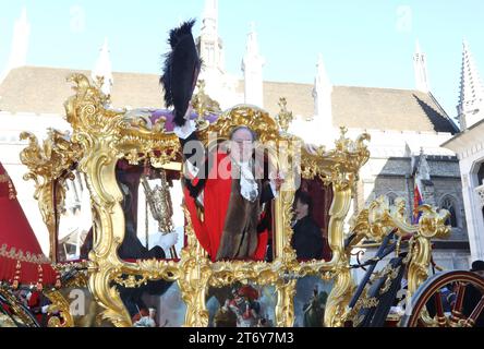 The Lord Mayor's Show 2023, che risale al 1215, quando re Giovanni diede al popolo londinese l'autorità di scegliere il proprio sindaco. Il consigliere Michael Mainelli è il nuovo sindaco di Londra, Regno Unito. Foto Stock