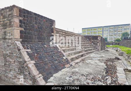 Le antiche rovine azteche di Tlatelolco a città del Messico Foto Stock