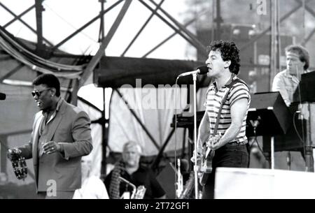 Bruce Springsteen e gli e-Streetband si esibiscono a Slane Castle in Irlanda. 01-06-1985. vvbvanbree fotografie Foto Stock