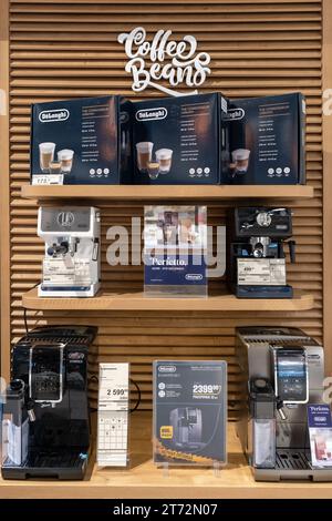 Un De Longhi home la macchina per il caff Foto stock Alamy